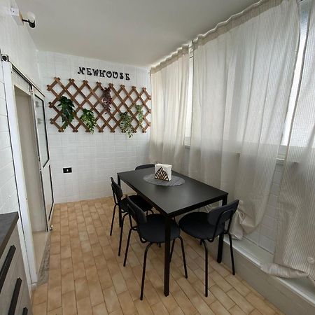 Newhouse Dei Mille Apartment Bari Luaran gambar