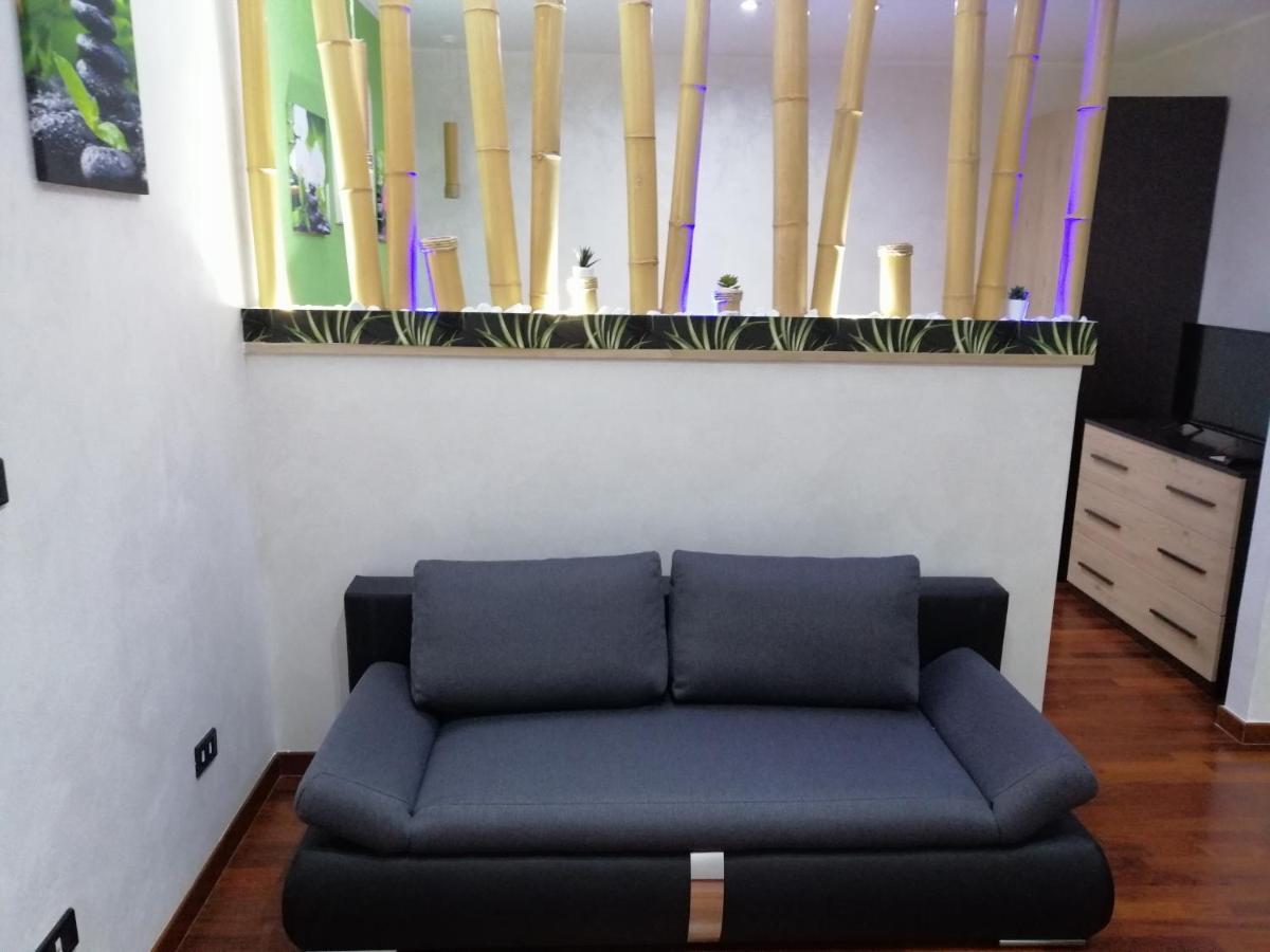 Newhouse Dei Mille Apartment Bari Luaran gambar